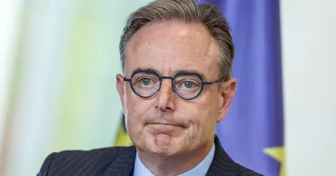 Премьер Бельгии уверен, что ЕС не вернется к идее отдать Украине активы России