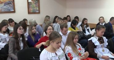 В Бельцах отметили День украинского языка и письменности.