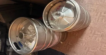 Țigări și alcool din Moldova, găsite într-un autocar oprit în România