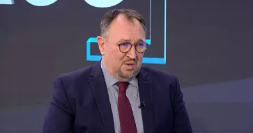 Тэнасе: Учителей нельзя "вознаграждать" престижем вместо зарплаты