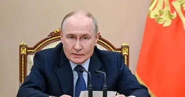 Putin susține că Rusia nu se pregătește de război cu Europa: Schizofrenie politică