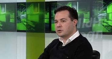 Директор Института дипломатических, политических исследований и вопросов безопасности Валерий Осталеп.