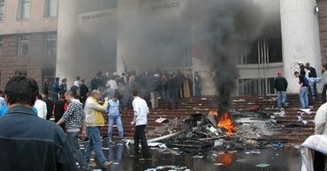 С момента протестов 7 апреля 2009 года прошло 11 лет.