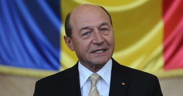 Бэсеску об отставке правительства Румынии: "Это уже не государство!".
