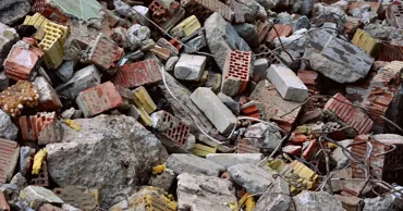 Moldova vrea să recicleze 55% din deșeurile de construcții până în 2030