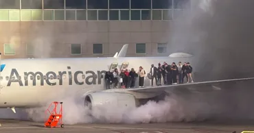 Самолёт авиакомпании American Airlines загорелся в аэропорту Денвера