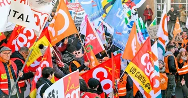 Во Франции профсоюзы призывают к новой акции протеста против роста цен