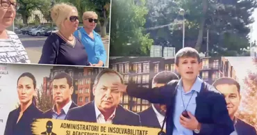 Costiuc, întâmpinat cu proteste la Președinție. Ce îi reproșează oamenii