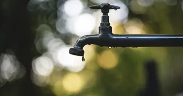 НАРЭ утвердило новые тарифы на воду и канализацию для трех районов