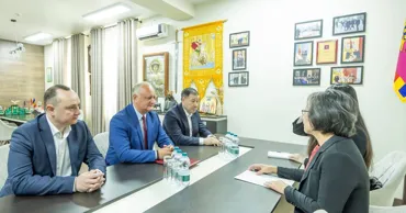 Conducerea PSRM a discutat problemele de cooperare cu ambasadorul Chinei