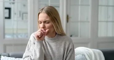 Remedii simple din bucătărie care pot calma tusea fără medicamente