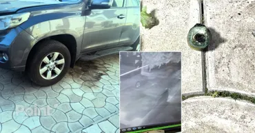 Persoane necunoscute au aruncat un cocktail Molotov într-o curte și au incendiat mașina unor pensionari în Capitală