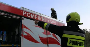 Deflagrație într-o mașină parcată pe o stradă din Chișinău: Cinci vehicule, avariate
