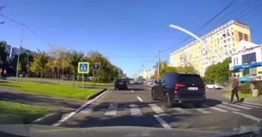 В Кишинёве оштрафовали водителя BMW за то, что он не пропустил пешехода