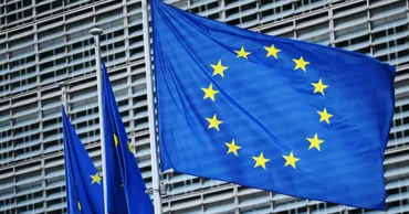 Еврокомиссия предложила отменить право вето стран ЕС в решениях по санкциям