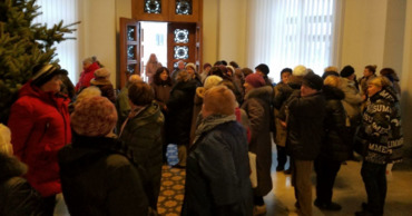В мэрии Кишинева проходит акция протеста работников сигаретных киосков.