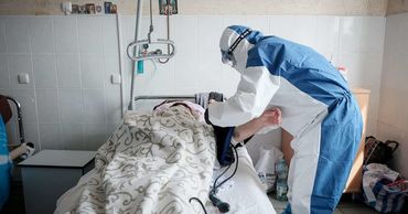 На Украине число выявленных случаев COVID-19 выросло до 22 811.