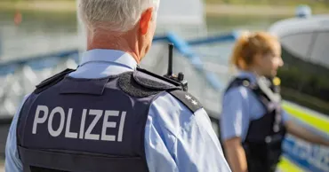 В Германии полиция посоветовала женщинам вызвать рвоту в случае изнасилования