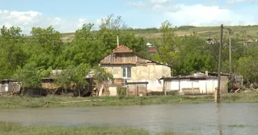 Жители Греблешт после наводнения: Вода разрушила наши дома