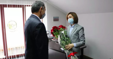Посол Азербайджана передал Санду письмо от президента Ильхама Алиева.