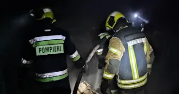 Incendiu în Capitală: O femeie a murit din cauza unei țigări nestinse