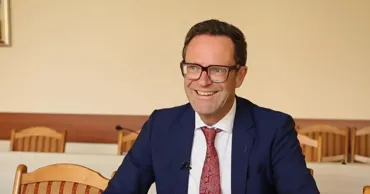 Фон Хебель о скандальном назначении в комиссию Vetting: Я рад решению парламента