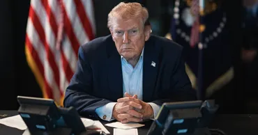 Trump a anunțat „legea privind salvarea Americii”