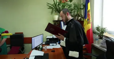 Fostul judecător din dosarul Șor rămâne fără indemnizație unică și pensie specială