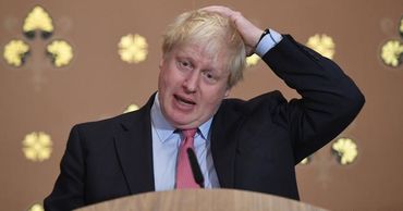 Против Джонсона выступил его коллега по партии, который призвал главу правительства не поддерживать.