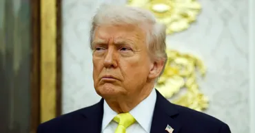 Трамп грозит ЕС остановкой торговли за сближение с Канадой