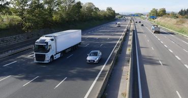 Автоперевозчики просят правительство о срочных мерах по спасению сектора.