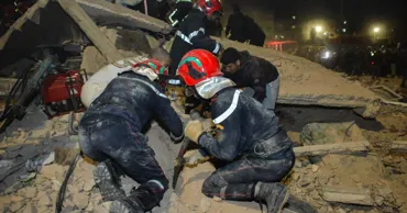 19 persoane au murit în urma prăbușirii a două clădiri în Maroc