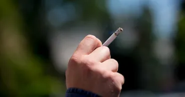 Parlamentul înăsprește regulile pentru țigările electronice și tutun