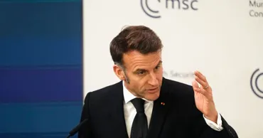 Макрон: Европейцы должны признать, теперь против нас выступают США, Китай и Россия