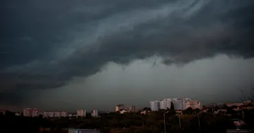 Meteo 15 iulie 2026: Ploile vor continua la nord. Ce maxime vom avea astăzi
