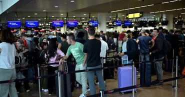 Acces restricționat pe aeroportul Heathrow: O conductă spartă a provoca inundații