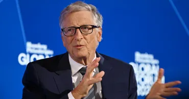 Билл Гейтс предупредил о «множестве неприятных сюрпризов» от ИИ в 2027 году