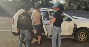 Un moldovean, căutat de autoritățile din Slovacia, a fost reținut la vama Albița