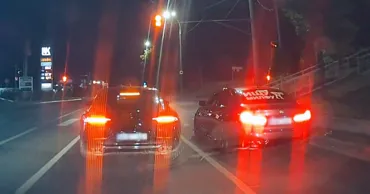 В Кишиневе двух водителей Mercedes и BMW наказали за опасное вождение