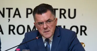 Румынский политик: Молдова суверенна и независима до первой проблемы