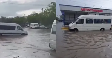 В Тирасполе затопило автовокзал