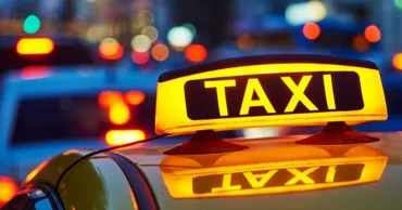Salariile șoferilor de taxi vor fi impozitate după reguli noi începând cu 1 iulie