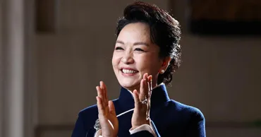 Prima-doamnă a Chinei, în centrul atenției în SUA: Gesturile lui Peng Liyuan