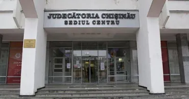 В Кишиневе поступило сообщение о минировании суда сектора Центр