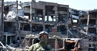 Boom imobiliar în Mariupol: Blocuri noi se ridică pe ruinele orașului distrus de ruși
