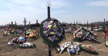 На одном из бельцких кладбищ воруют мраморные надгробия с могил.