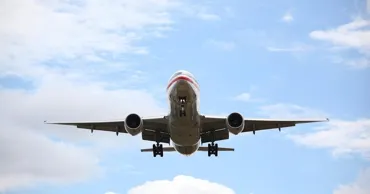 Самолет American Airlines экстренно приземлился в Риме из-за угрозы взрыва