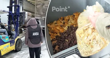 Peste două tone de biscuiți neconformi, retrași din comerț