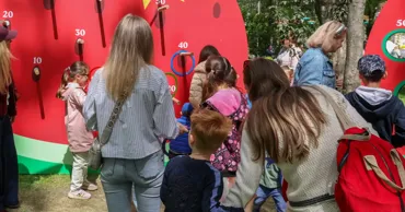 De ce amână tinerii din R. Moldova să devină părinți? Datele unui studiu UNFPA