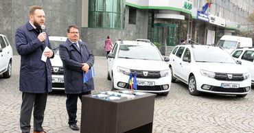 Молдова получила семь автомобилей для обслуживания людей с инвалидностью.